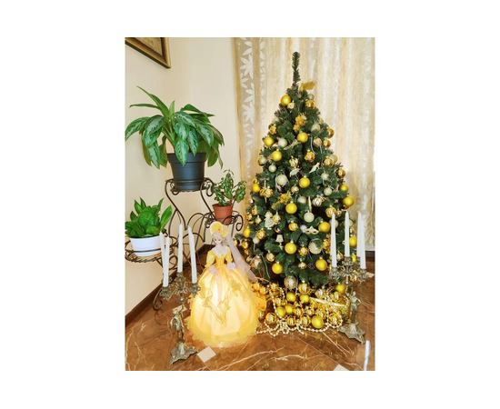  Ель BEATREES Nicolle 10113185 с шишками 1.85м 